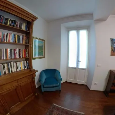 La Casa Nel Parco Pensión Lecco